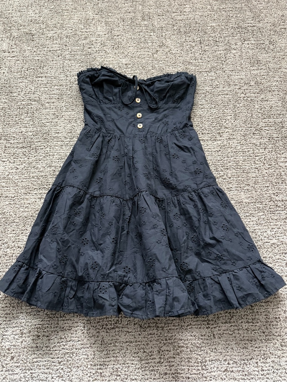 Abercrombie & Fitch Black Eyelet Strapless Tiered Dress